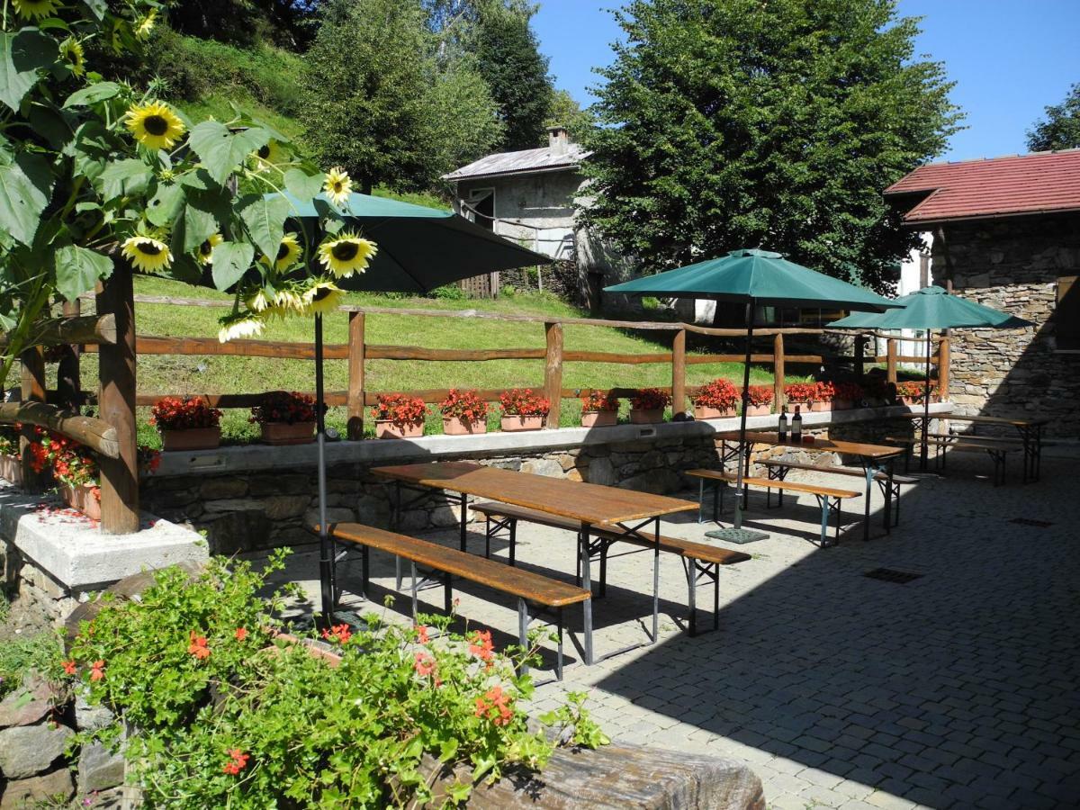 Agriturismo Piccolo Paradiso Pianello Del Lario Екстериор снимка