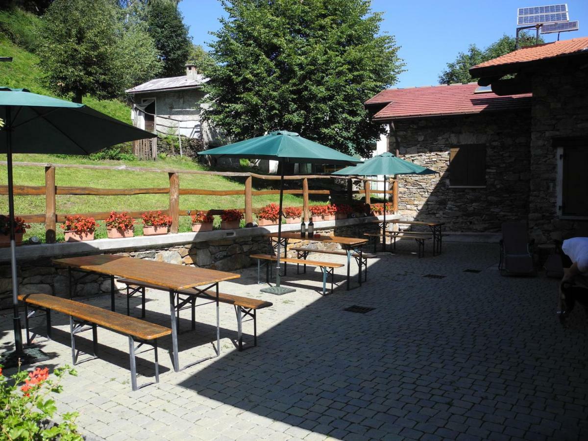 Agriturismo Piccolo Paradiso Pianello Del Lario Екстериор снимка
