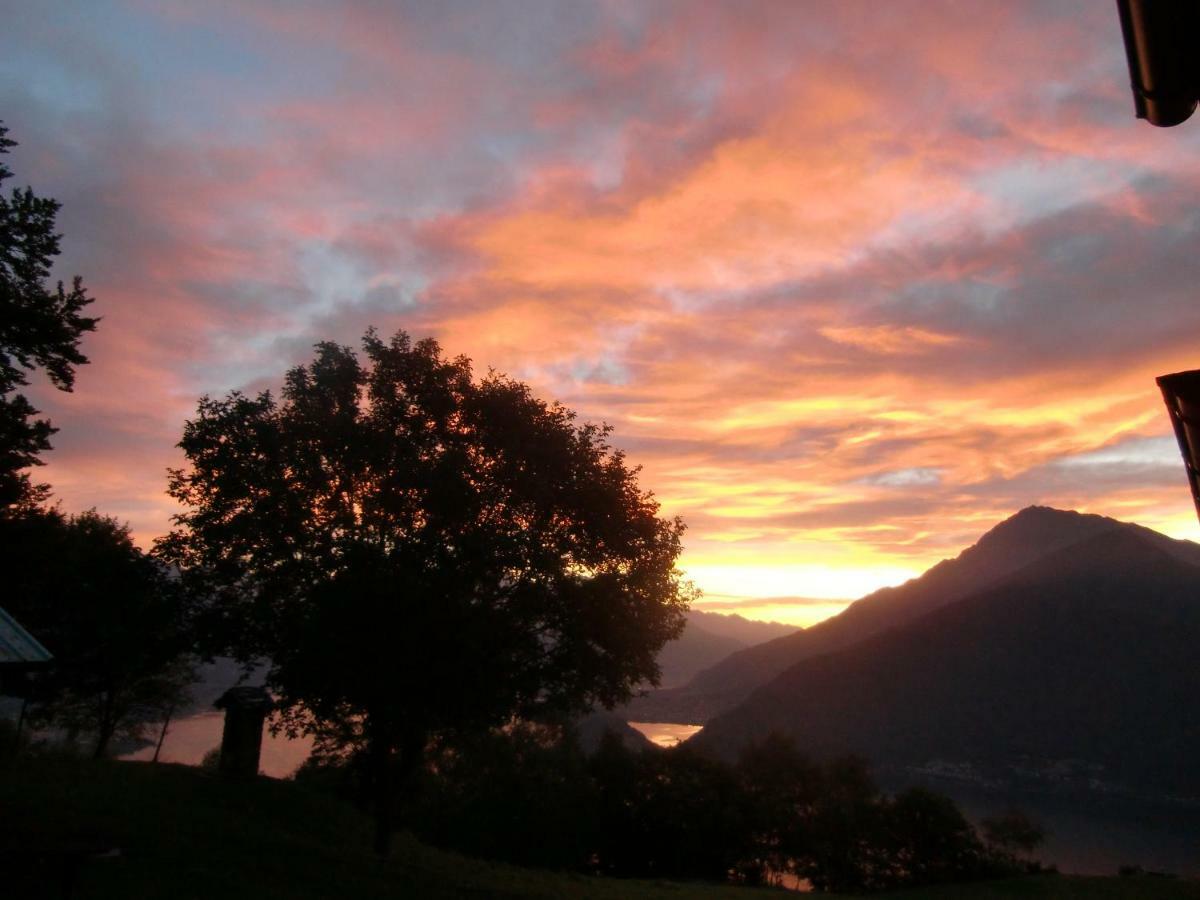 Agriturismo Piccolo Paradiso Pianello Del Lario Екстериор снимка